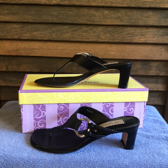 Vintage Brighton Tawny Black Madras Sandal - Picture 3 of 6